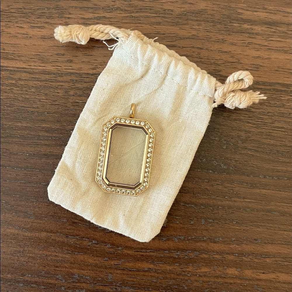 Orgami Owl Locket